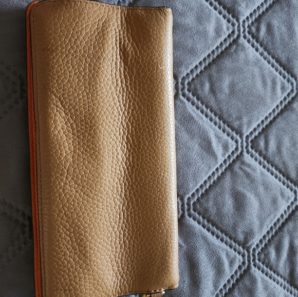 Tory burch wallet - Picture 3 of 3